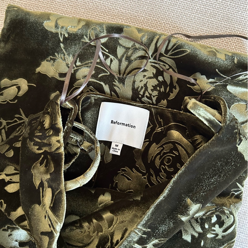 NEW Reformation Elise Knit Midi Dress - Green Floral Velvet - Picture 6 of 8